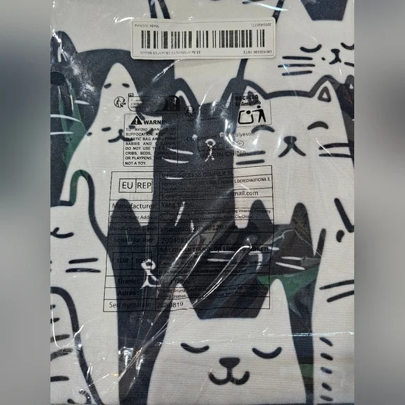 Tote- 1pc Kitty Black And White Tote Bag With Straps. New In Plastic - Picture 2 of 2